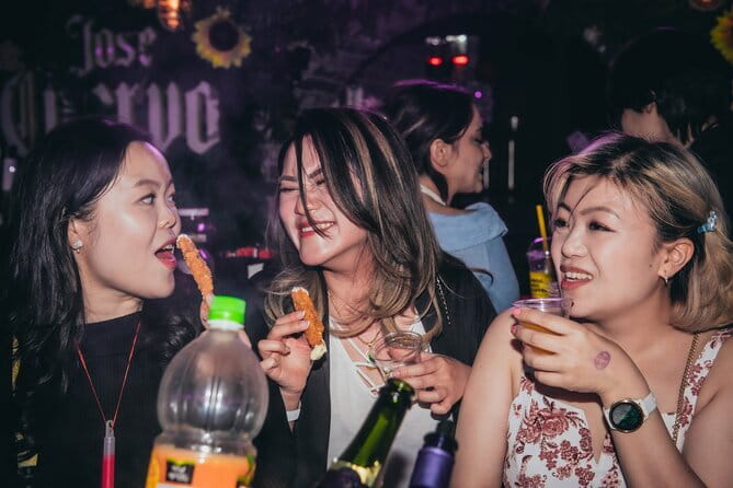 Seoul: Hongdae Premium Pubcrawl with Open Bottles - Why Hongdae works so well for a pub crawl