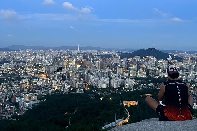 Seoul Inwangsan Sunset Hiking Tour - Meeting at Gyeongbokgung Station and returning there