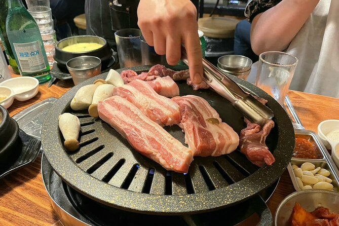 Seoul Korean BBQ Dinner Experience with Secret Food Tours - Arriving on Seoul’s BBQ street