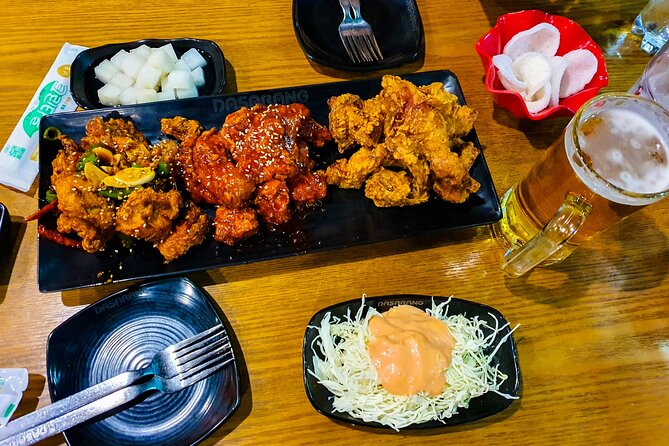 Seoul: Korean Chicken & Beer Night Tour with Local Hidden Gems - Three restaurants, three versions of chicken