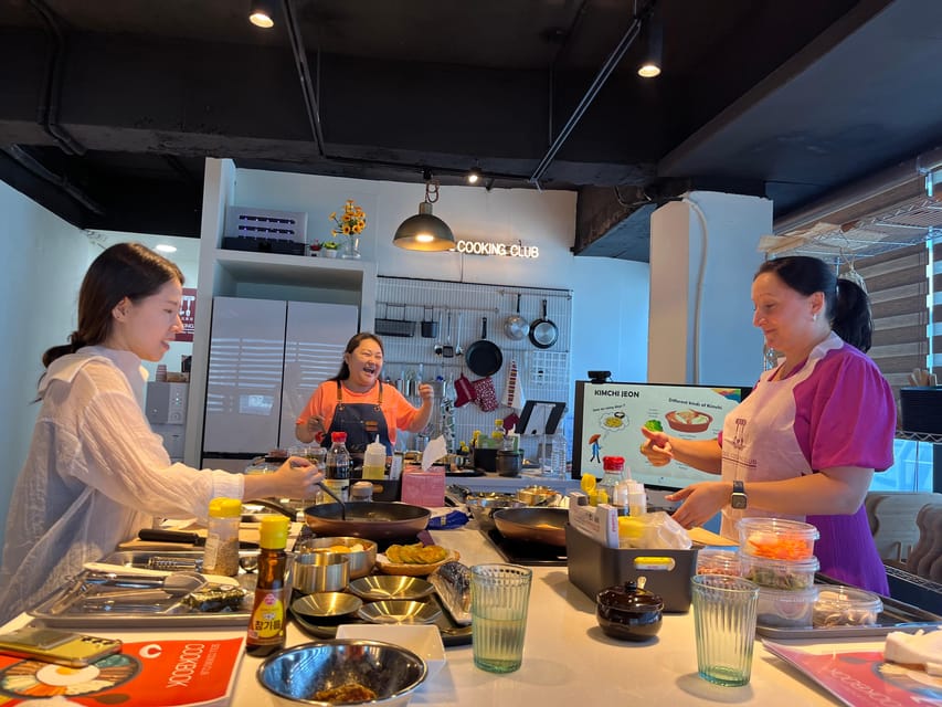 Seoul: Korean Cooking at Seoul Cooking Club! - Bulgogi and Japchae Build the Main Course
