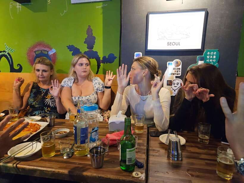 Seoul: Korean Drinking Games Night (non-drinkers welcome) - Meeting Taeseong beside Hongik University Station