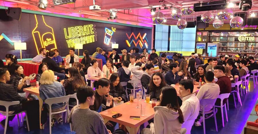 Seoul: Korean & English Language Exchange Global Party - Practical booking advice for the Hongdae evening