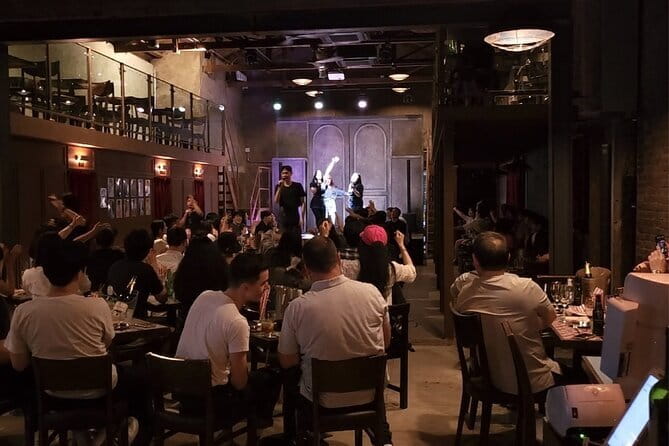 Seoul: LGBTQ+ Pub Crawl and Drag Show with Local Drag Queen - What the three-drink package is worth