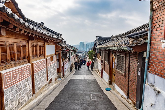 Seoul Like a Local: Private & Personalized Experience (2-3 hours) - Meeting points, walking, and practical planning