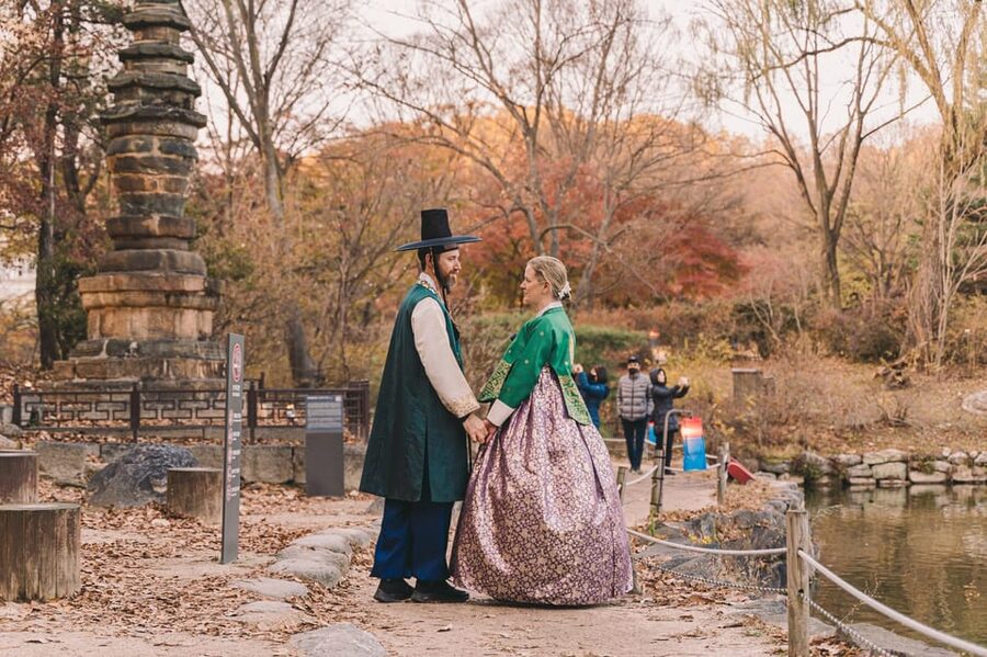 Seoul Local Photographer - Who should book Mandde Snap