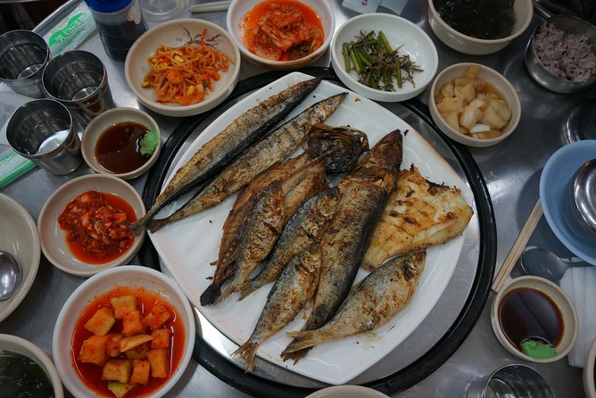 Seoul Night "Private Tour"(Korean BBQ, N-Tower, Seoul Fortress, Local Market) - Cheonggyecheon Stream: a calmer final stop