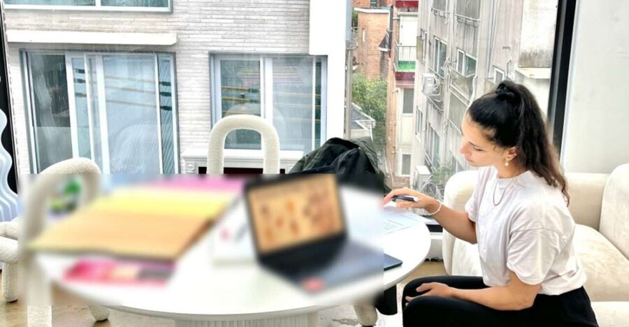 Seoul: Personal Color, Fashion, and Make-up Analysis Session - Turning color theory into a makeup plan