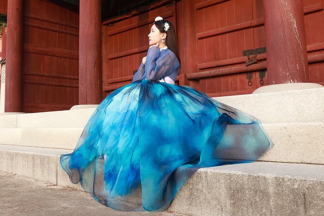 Seoul Premium Hanbok Rental at Arihanbok Photoshoot Included - Hair Styling, Accessories, and the Useful Locker