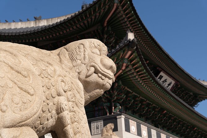 Seoul Private Layover Tour from the Airport with a Local - Gyeongbokgung and the National Folk Museum