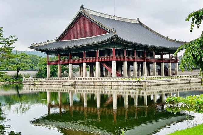Seoul Private Tour with hidden gem of Seoul - Insadong, lunch, and Seoul’s traditional side