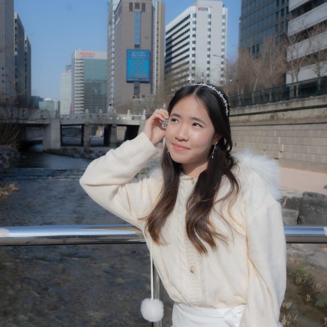 Seoul: Professional Photoshoot choose your location - What to wear, including hanbok