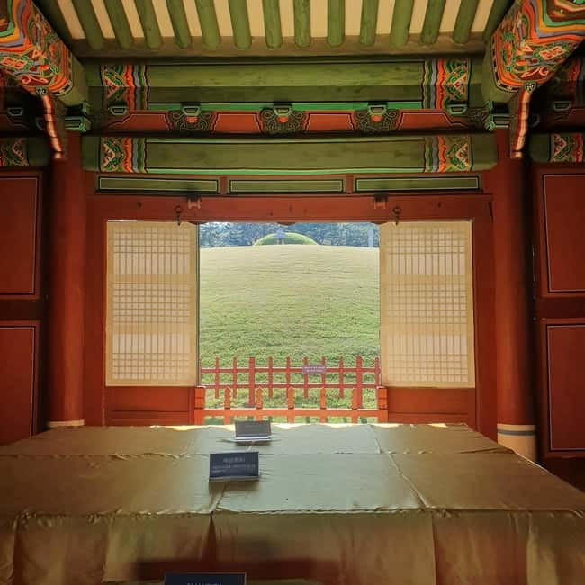 Seoul: Royal Tombs & Namhansanseong Fortress Tour - A practical day beyond central Seoul