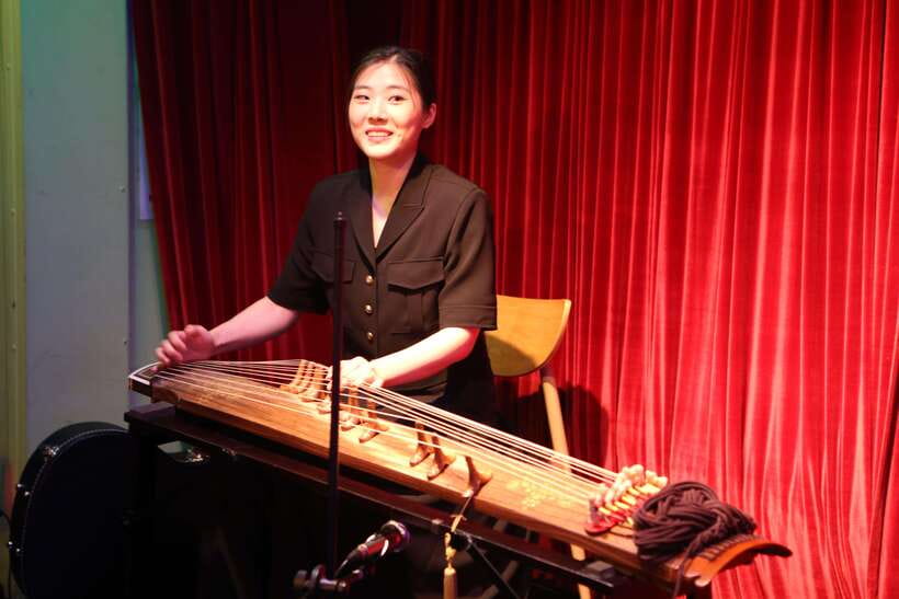 Seoul’s Stars: Open Mic with Local & International Talent - Taco Amigo and the open mic setting