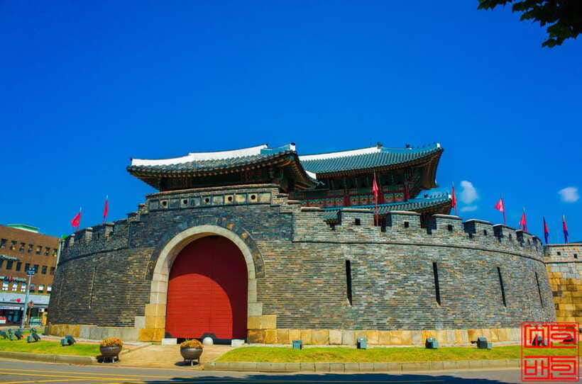 Seoul: Suwon Hwaseong, Folk Village, & Starfield Library - Who will enjoy this tour most
