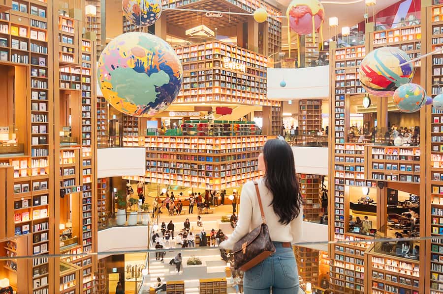 Seoul : Suwon Hwaseong Fortress+Starfield Library+Waujeongsa - Walking through Suwon Hwaseong Fortress