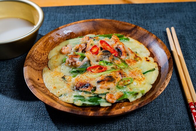 Seoul : Taste of Korea, Authentic Home-Style Cooking Class - Arriving at the Jongno teaching kitchen