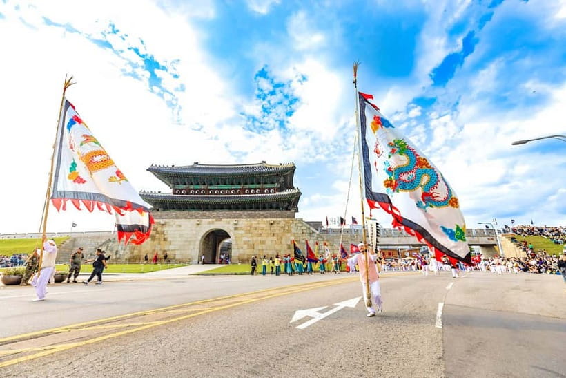 Seoul: The 62nd Suwon Hwaseong Cultural Festival Day Tour - September 29 to October 4: fortress, local food, and a night show