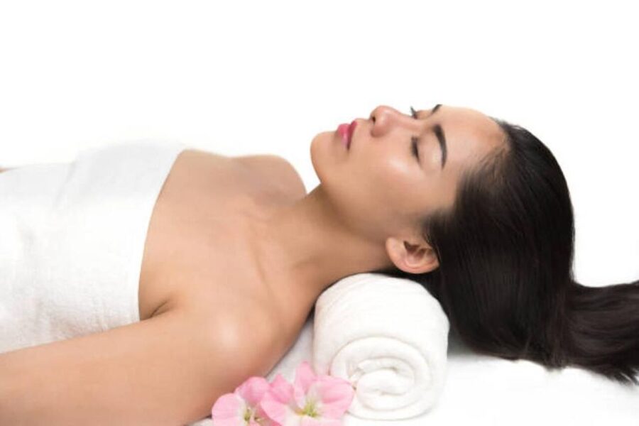 Seoul: Traditional Korean Hair and Scalp Care Beauty Tour - The scalp analysis comes first
