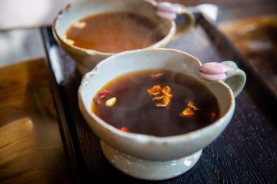 Seoul Vegan Delight: Temples, Teas & Treats Tour - Why this short Seoul food tour works
