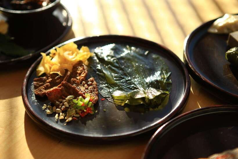 Seoul Vegan Delight: Temples, Teas & Treats Tour - Who should book it