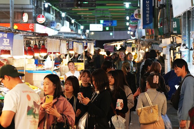 Seoul Vegan & Vegetarian Gwangjang Market Food Tour (11 Tastings) - Mung-bean pancakes and the pleasure of texture