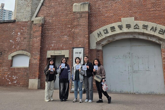 Seoul Walking Tour Korean War History and City Highlights - Key points at a glance