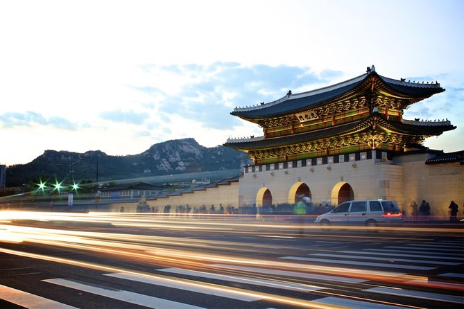 Signature Seoul : Netflix Sites, Street Food & N Seoul Tower - Jogyesa Temple and Seoul’s Buddhist center