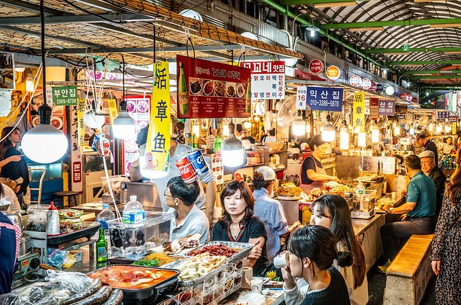Small Group (7pax) Seoul Tour with Pickup/Dropoff (No Shopping) - Gwangjang Market is the best food break