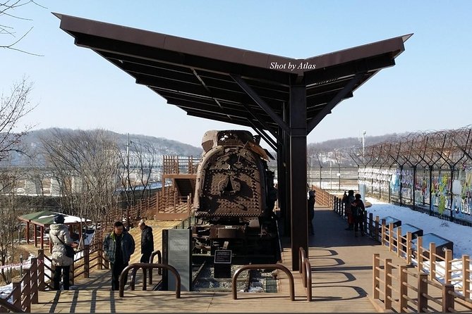 Small group DMZ tour + Seoul Essence {Private and Private-guided-seat-in-coach} - Returning to Seoul’s royal center