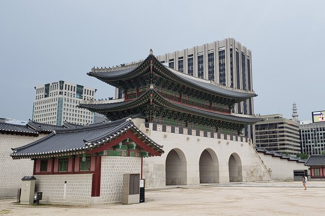 (Small Group) Palace & Seoul Old Town Highlights - Why this three-hour walk works well in Seoul