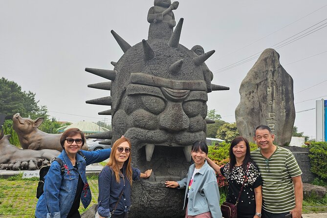 Small group tour FULL - PACKAGE Tour to All Areas in Jeju Island - Jeongbang Falls drops straight into the sea