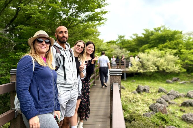 Small Group Tour in South Jeju including Yacht, Falls & Mt.Halla - O’Sulloc Tea Museum and green tea fields