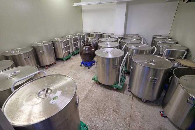 Soju Tasting at Distillery - story of 3 pigs - Why traditional soju is worth your time