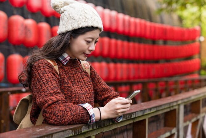 South Korea Data eSIM: 0.5GB/day to 30GB-30Days(Instant Delivery) - Installing the QR code without starting too early
