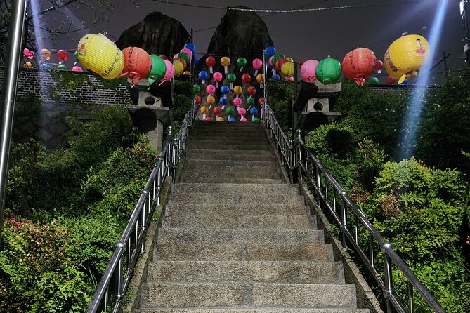Spiritual Adventure : Into Inwangsan and Korean Shamanism - Why the private format improves the experience