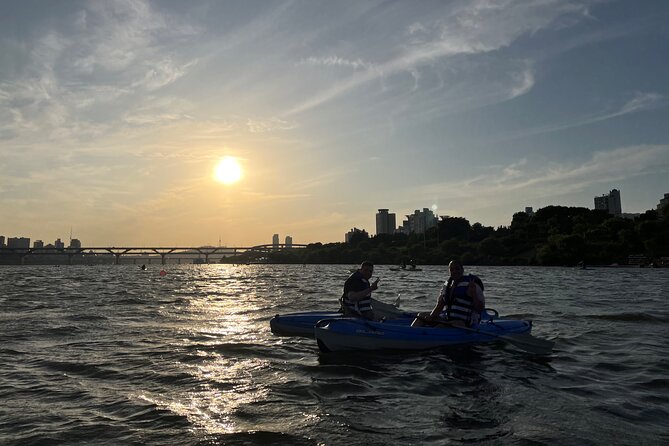Stand Up Paddle Board (SUP) and Kayak Activities in Han River - Lotte World Tower From the River