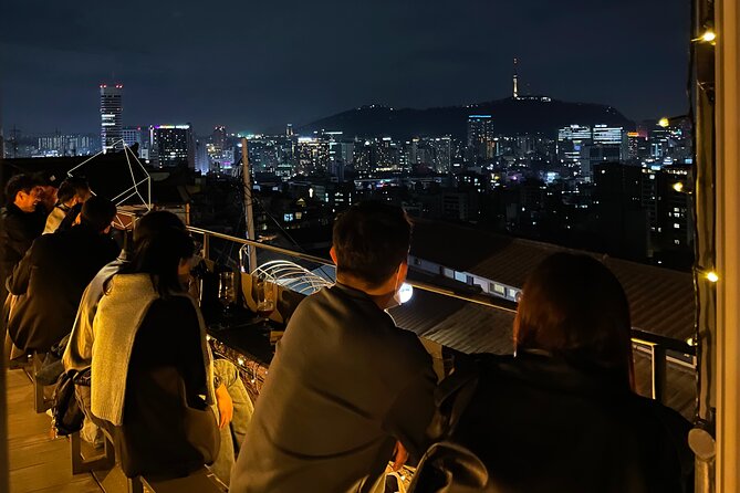 Sunset Walking Tour in Naksan Park with Dinner - A terrace café with Seoul below