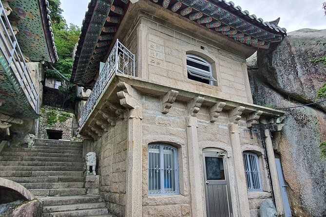 Temple Tour : Byeongpungam Seokbulsa Temple [Hiking+Cable car] - Walking From the Temple to Geumjeongsanseong Fortress