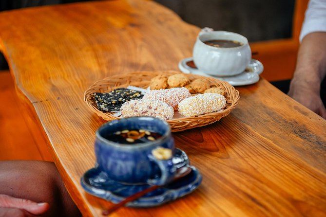 The Award-Winning PRIVATE Food Tour of Seoul: The 10 Tastings - Tea, coffee, and a calmer final stop