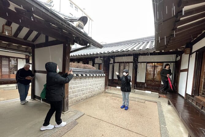 Tour Seoul’s oldest district with a storyteller from Bukchon - Bukchon Hanok Village and the man who reshaped it