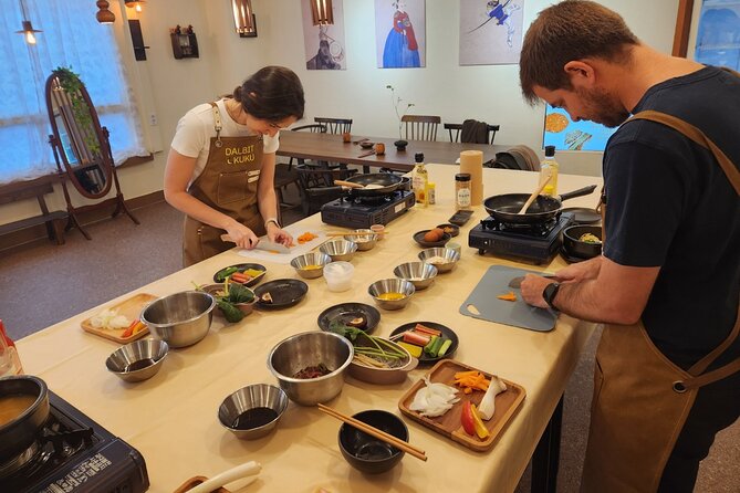 Traditional Korean 6-Dish Cooking Class + Hidden Alley Tour Seoul - Six Dishes, Six Different Cooking Lessons