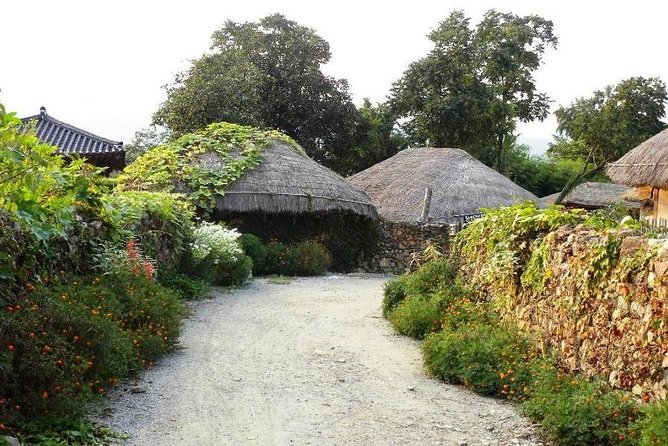 Traditional Korean folk village Afternoon tour - What the late Joseon setting can teach you