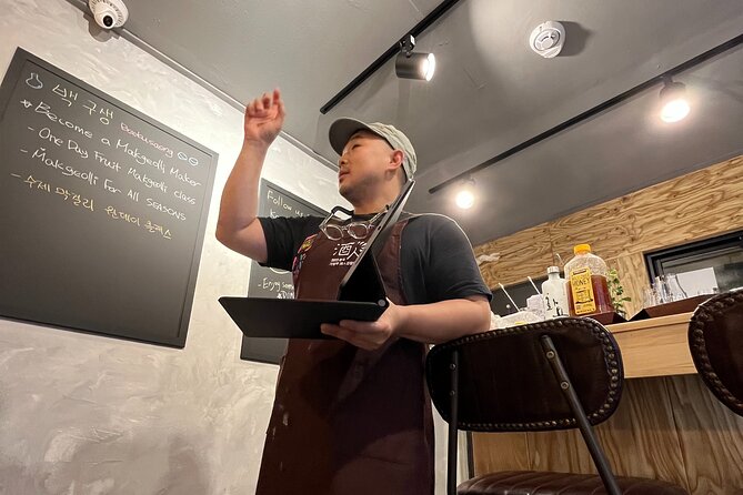 Traditional Soju Class and Makgeolli Tasting in Seoul - The blind tasting of 10 premium sojus
