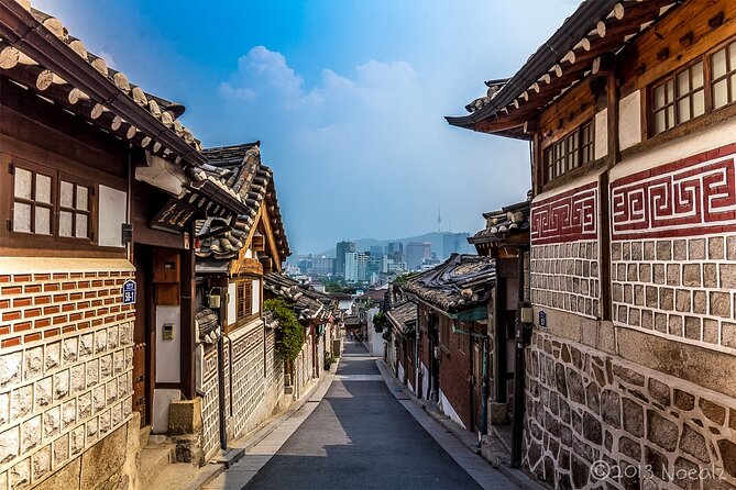 Walking Tour with Gyeongbokgung Palace, Bukchon, Insadong - The walking effort and timing
