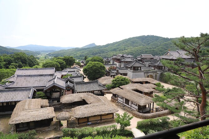 Yongin Dae Jang Geum Park Tour from Seoul - The hillside walk and the optional buggy ride